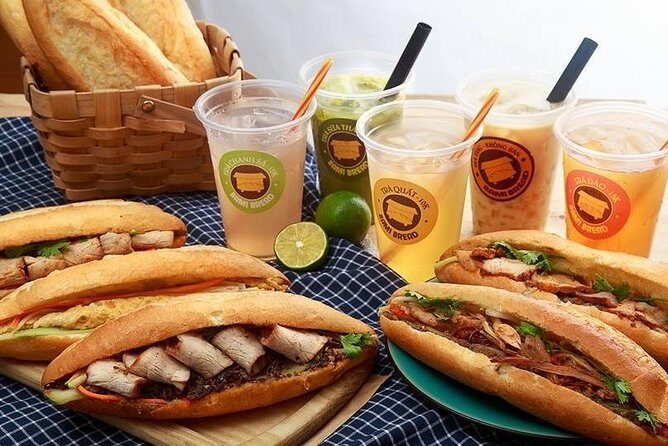 Hanoi Street Food: Small Group Walking Tour with Real Foodie - Old Quarter Walk: 36 Streets Energy, Alleyway Eats