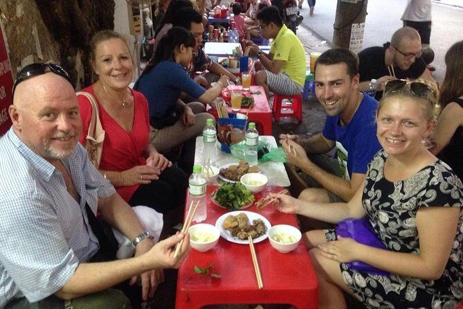 Hanoi Street Food: Small Group Walking Tour with Real Foodie - The Big Savory Plates: Bún Chả or Phở, Done at Street Speed