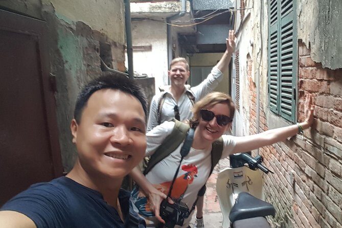 Hanoi Street Food Tour with local delicacies - What you’ll actually eat on a 3-hour Hanoi street-food crawl