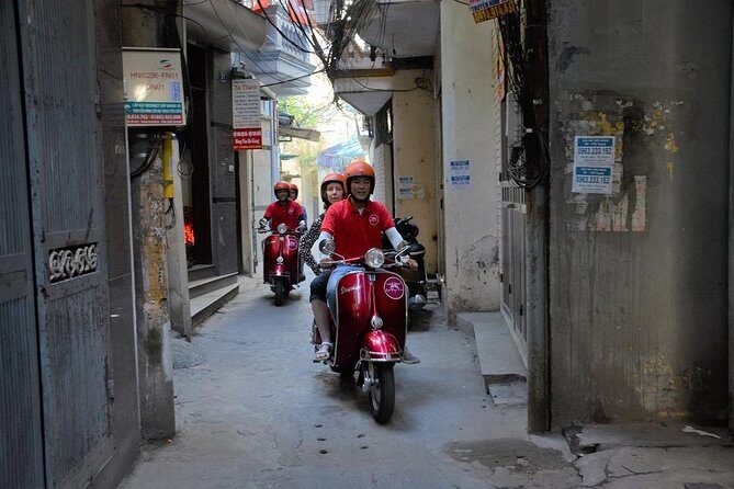 Hanoi Vespa Tours: Hanoi After Dark Vespa Food Tours - The Five Food Stops on This 4.5-Hour Night Ride