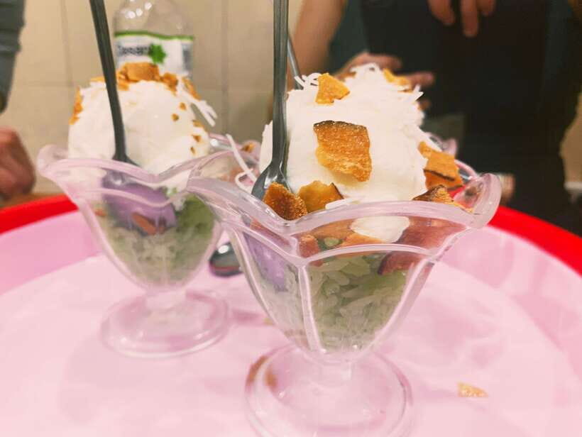 Hanoi: Vietnamese Street Food Tour with Egg Coffee - Vegetarian, vegan, gluten-free, and mobility: read this part carefully