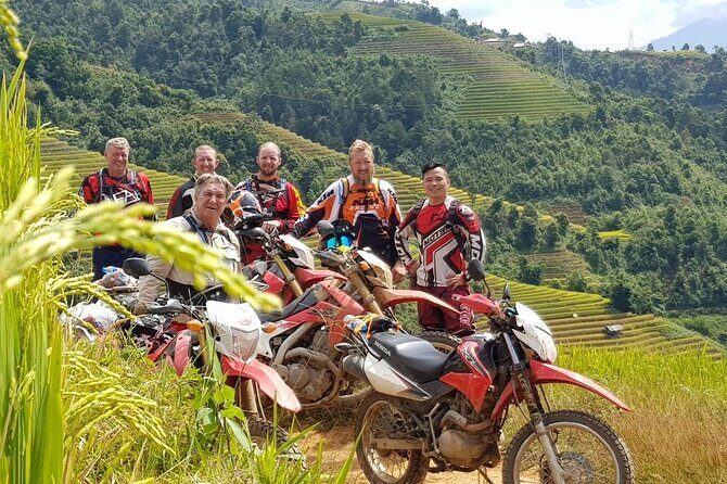 High Quality Motorcycle Dirt Bike 3 Days Tour + Private Room - Dong Van Town at Night: Check-In, Dinner, and a Walk You Can Control