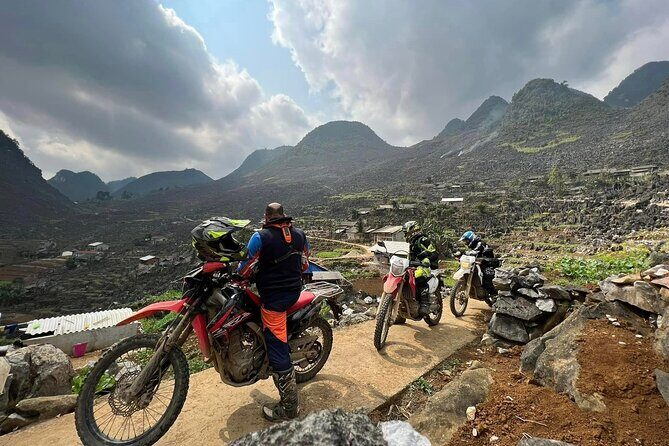 High Quality Motorcycle Dirt Bike 3 Days Tour + Private Room - Du Gia Villages: Remote Life, Village Stops, and Lunch Break Reality