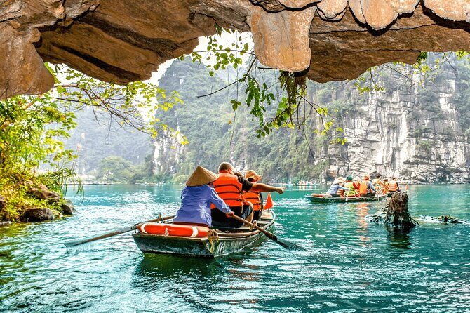 Highlight Ninh Binh Full Day Tour Tam Coc Boat, Mua Cave, Hoa Lu - Price and Value: Why $41 Works Here