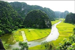Hoa Lư Tam Coc & Mua Cave full day Including Buffets Lunch - Tam Coc Wharf, Buffet Lunch, and Getting Ready for the Boat