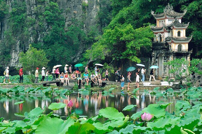 Hoa Lu - Tam Coc - Ninh Binh Day Tour: Biking, Visit Local Family - Morning pickup and the drive south with a real start time
