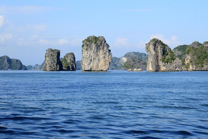 Lan Ha bay Boutique cruise 3D/2N: Kayaking - Swimming & Biking Viet Hai villages - Day 2 sunrise, breakfast in the bay, and the kayaking that keeps coming back