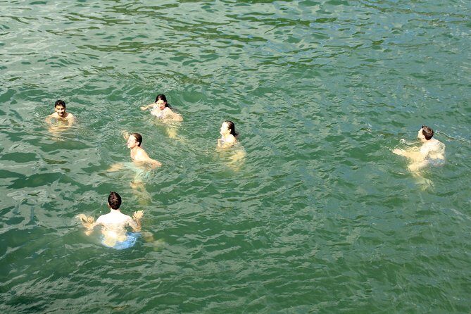 Lan Ha bay Boutique cruise 3D/2N: Kayaking - Swimming & Biking Viet Hai villages - Cat Ba National Park biking and Viet Hai village life on Day 2