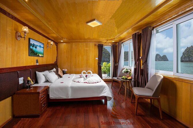 Lan Ha bay Boutique cruise 3D/2N: Kayaking - Swimming & Biking Viet Hai villages - After dark: cabin comfort and the small-group vibe