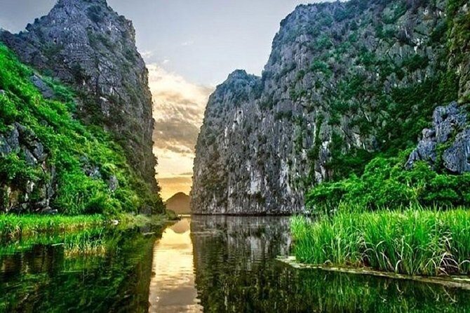 Luxury Hoa Lu - Tam Coc - Mua Cave 1 Day Tour - By Limousine & Small Group - Cycling + tea break: the best “in-between” segment