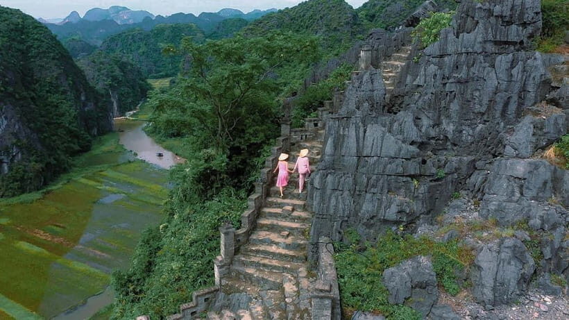 Luxury Limousine Tour: Hoa Lu, Trang An/Tam Coc & Mua Cave - What’s Included vs What Costs Extra