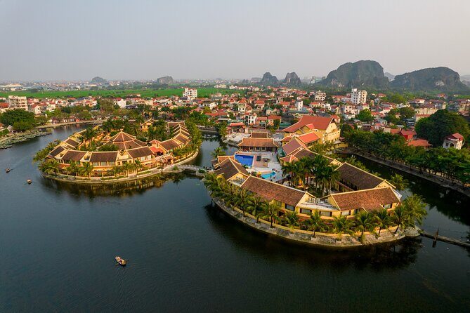 Luxury small Group Hoa Lu - Tam Coc - Mua Cave Max 6 - 8 pax/tour - Cycling in rural communities: why this tour feels more “real”