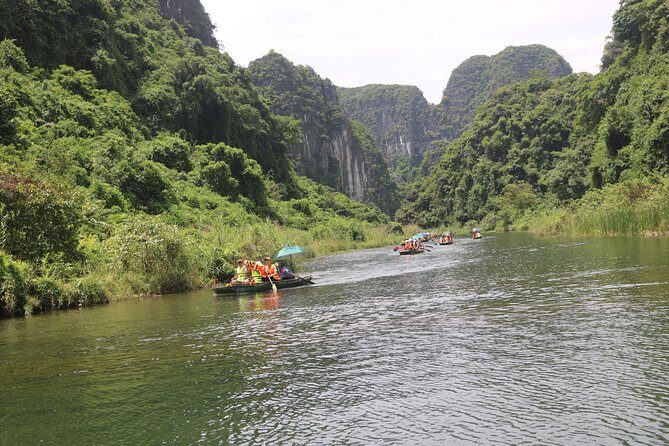Luxury Tam Coc or Trang An-Mua Cave -Bich Dong Max 6 -8 pax/group - The cave-boat highlight: Hang Ca, Hang Hai, and that calm river feeling