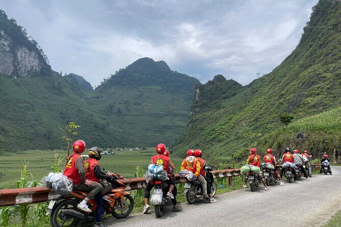 Motorbike 1 Day Off The Beaten Track, Hidden Villages, rice field - O Quy Ho Mountain Pass: the high point for real views