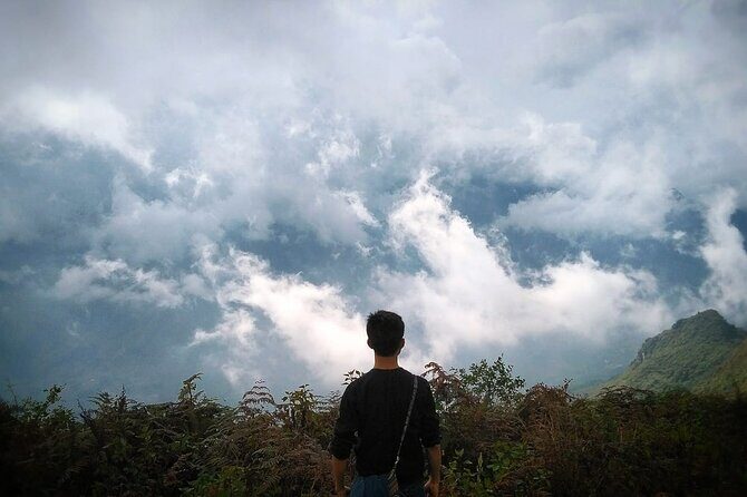 Mountain views and villages trek – 1 Day - A One-Day Private Trek from Sapa Church