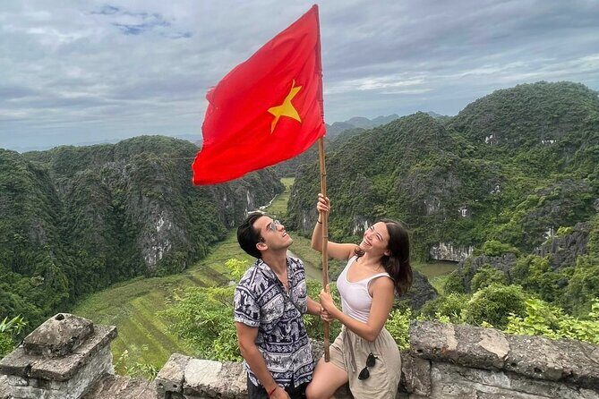 Ninh Binh Day Trips- from Hanoi - Bich Dong and Bai Dinh pagodas: temples in the middle of the day