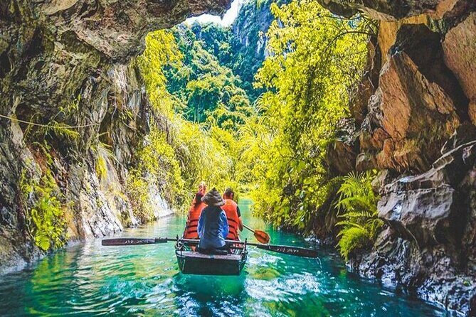 Ninh Binh Full Day Small Group Bai Dinh Trang An Mua Cave Tour - Lunch and the pace of a 12-hour day