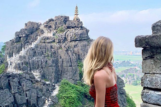 Ninh Binh Full-Day Tour from Hanoi to Hoa Lu, Tam Coc & Mua Cave Via Boat & Bike - Hoa Lu Temples: Vietnam’s old capital in one concentrated stop