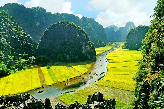 Ninh Binh Full Day Tour with Hoa Lu, Trang An and Mua Cave - The real feel of a 12-hour day: fun, but not slow travel