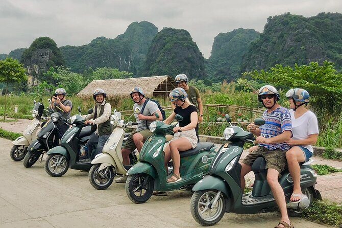 Ninh Binh HIGHTLIGHT & HIDDEN GEM Tour From Hanoi: Skip-The-Line - Bich Động Pagoda and the cave-temple hike