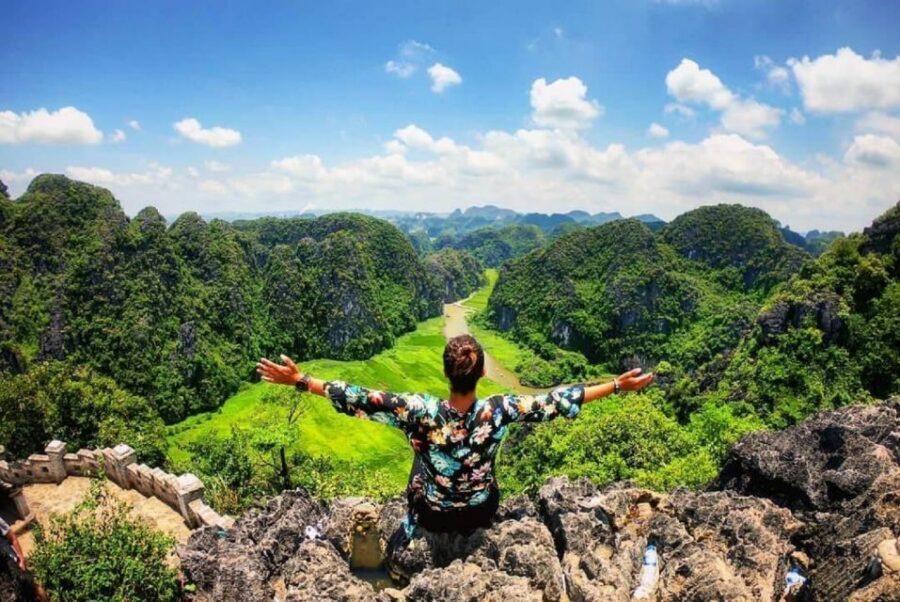 Ninh Binh: Hoa Lu, Trang An and Mua Caves Hiking Day Trip - Why Hoa Lu, Trang An, and Mua Cave work so well together