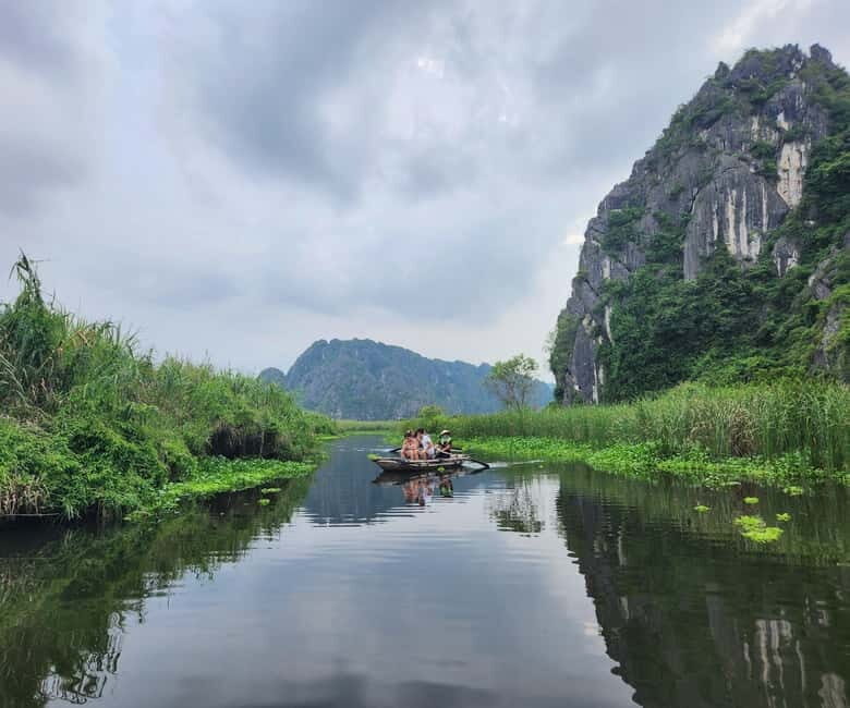 Ninh Binh Private Tour: Bai Dinh-Trang An/Tam Coc-Mua Cave - Hoa Lu ancient citadel: stepping into Vietnam’s old seat of power