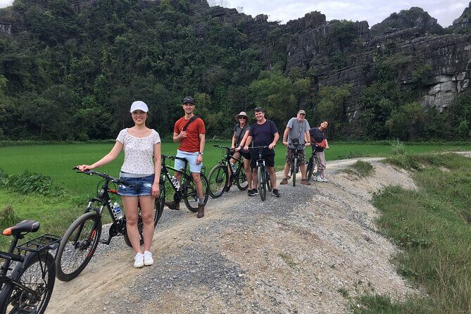 Ninh Binh Private Tour to Mua Cave Trang An Grottoes From Hanoi - Tam Cốc–Bích Động: cycling, photos, and a farmer’s house stop