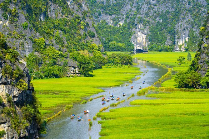 Ninh Binh Small Group Day Tour from Hanoi by Luxury DCAR - Quick hits before you go