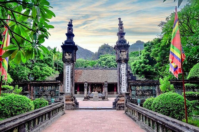 Ninh Binh Tour: Deluxe & Small Group Tam Coc Hoa Lu - Boat, Biking, Buffet Lunch - Price value: $39 covers the big-ticket parts