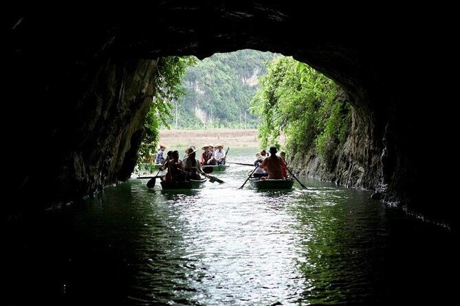 Ninh Binh Tour: Deluxe & Small Group Tam Coc Hoa Lu - Boat, Biking, Buffet Lunch - Who this tour is best for (and who should rethink)