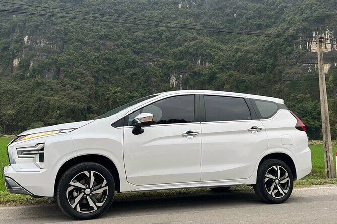Noi Bai Airport transfer to Hotel or Vice versa - Price and value: what $15 buys for a one-way private car