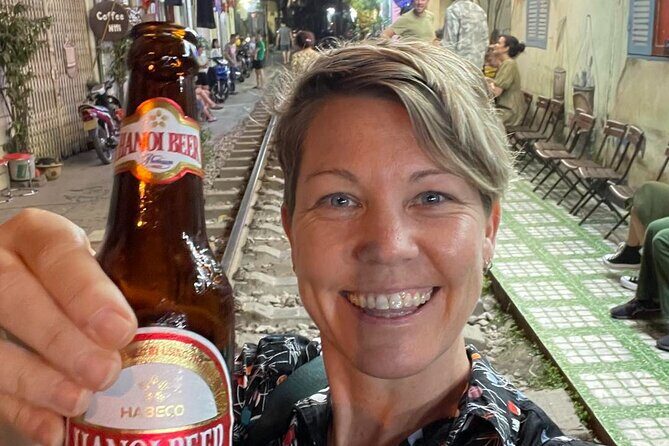 Old Quarter Hanoi Street Foods and Heritage Road Tour by Walking - Start at the Old Quarter Gate With a Happy Water Welcome