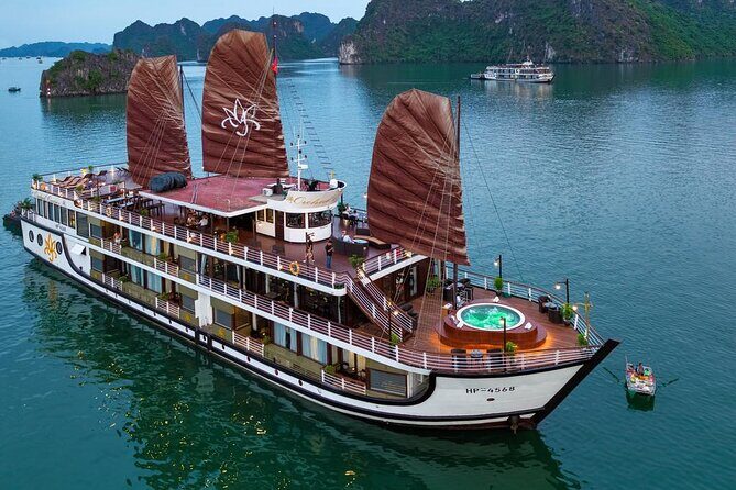 Orchid Cruises 2Days/1Night 5 Star All included - Day 1 in Lan Ha Bay: a longer first taste of the region