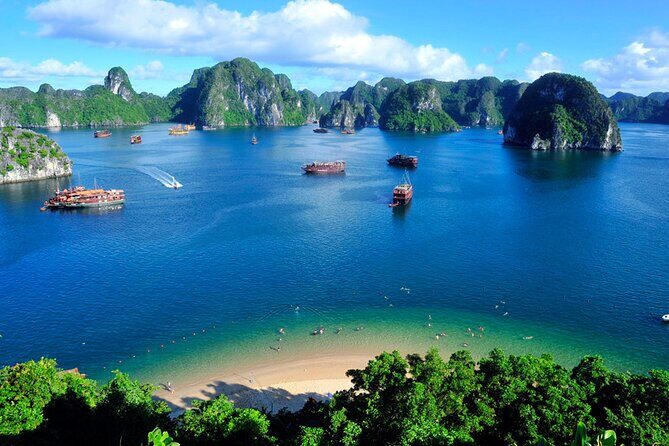 Orchid Cruises Halong Bay 2Day/1Night on 5 Star - Day 2 early morning: Tai Chi on the sundeck and a fresh look at Halong Bay