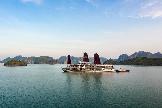 Orchid Trendy Cruises 2Days/1 Night 5 Star Cruises - First impressions onboard: French-colonial style and real comfort