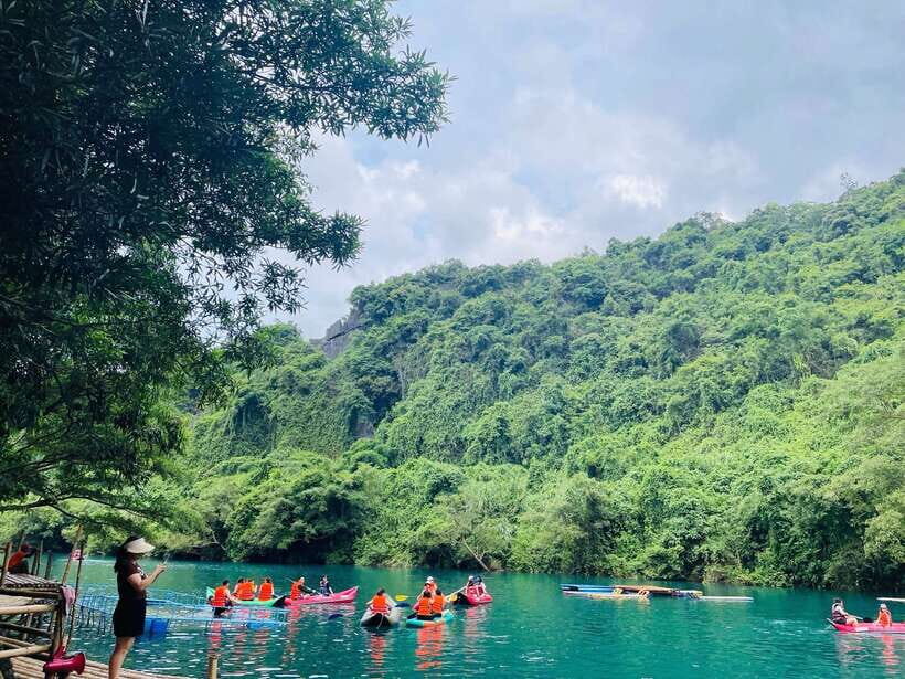 Phong Nha: Cave Exploration and Zipline Dark Cave Tour - Botanic garden and the jungle walk toward Paradise Cave