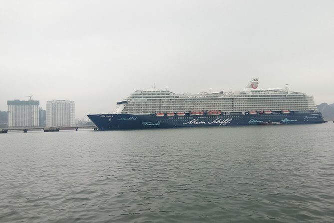 Private Ha Long bay day trip(From Hanoi city or Halong harbour) - Price and value: is $159.10 worth it for this mix?