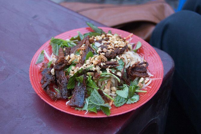 Private Hanoi Street Food Walking Tour With Real Foodie - Alcohol, allergies, and dietary needs: how to avoid surprises