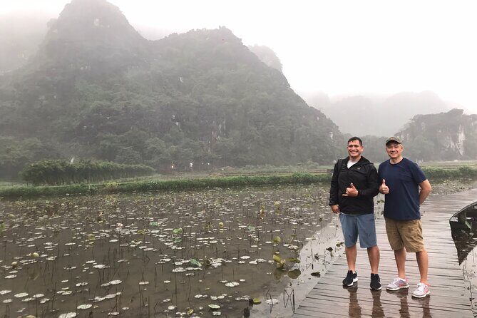 Private/Small Group - Ninh Binh: Hoa Lu, Trang An & Mua Cave - Stop 1 and 2: Getting oriented in Ninh Binh