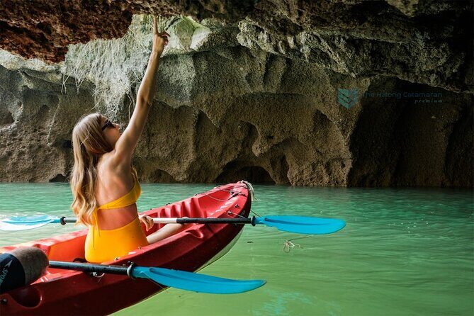 PRIVATE TOUR HALONG BAY ONE DAY with Cave, Kayaking, Bamboo Boat - Price and logistics: what $160 really buys you