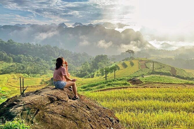 Pu Luong 2 Days Trekking & Village Experience with local Family - Day 1 in Pu Luong Nature Reserve: rice views and real village time