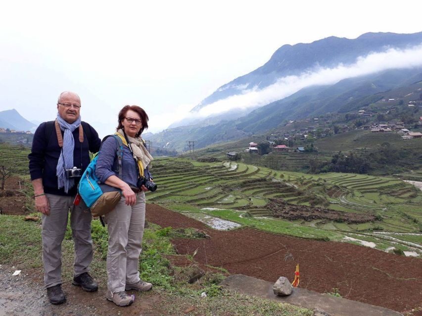 Sa Pa: 6-Hours Muong Hoa Valley Trek with Local Ethnic guide - Lao Chai rice terraces and craft-making stops that connect to daily work