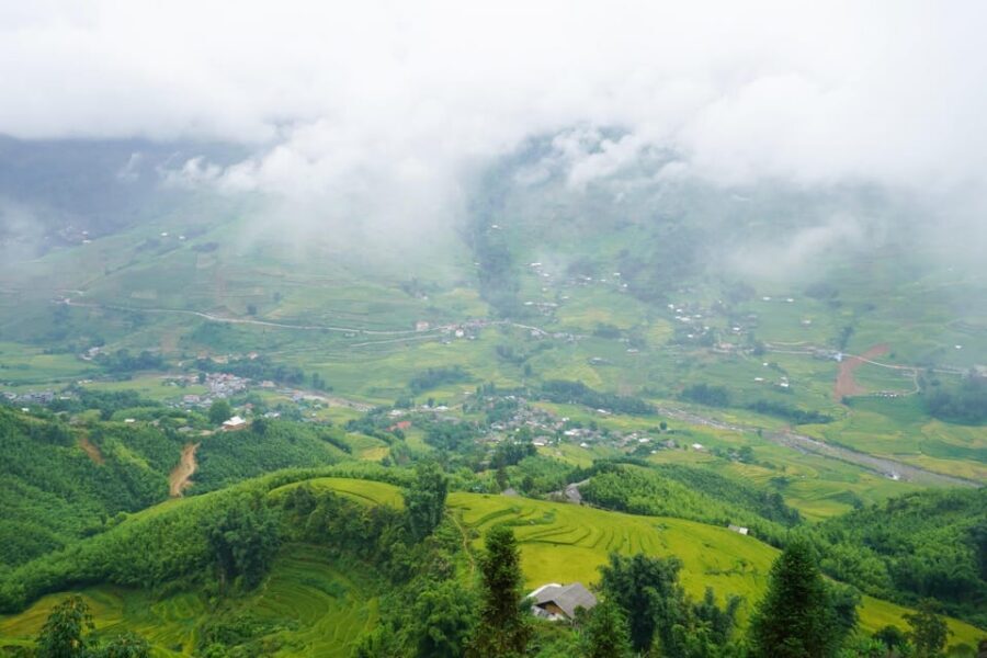 Sa Pa: Half-Day Cat Cat Village Hike to Meet H'mong People - Should you book the Cat Cat Village half-day hike?
