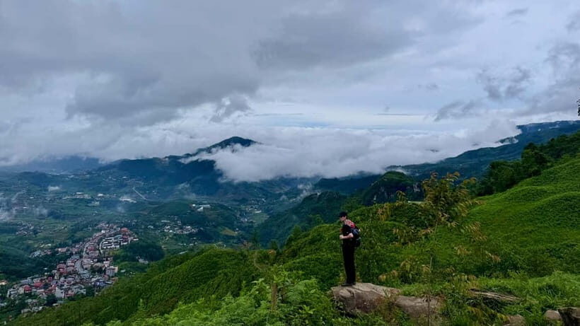Sapa 2-Day Trekking Tour – Explore Villages & Scenic Trails - Day 1 from Sapa: Y Linh Ho and Lao Chai before you reach the villages