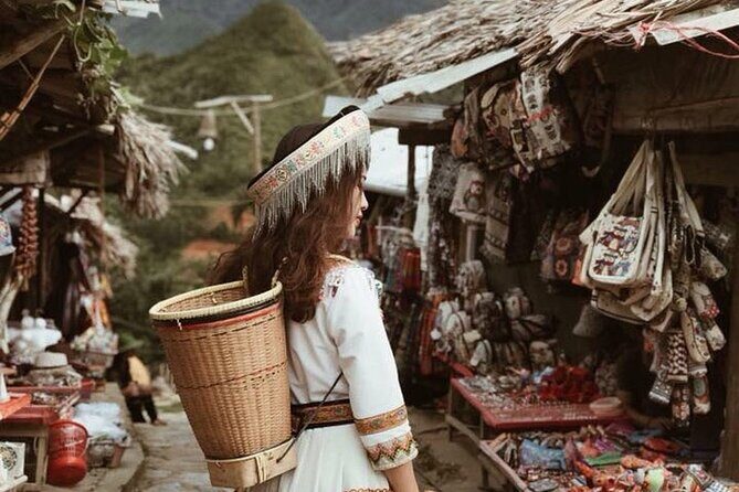 Sapa: Fansipan Cable, Cat Cat Village & Moana Instagram Tour - Choosing the right guide: people mention real names for a reason