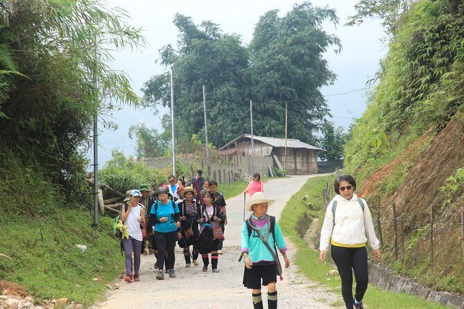 Sapa Trekking Tour Full Day - Lao Chải Village to Ta Van: Where Farming Life Becomes the Main Story