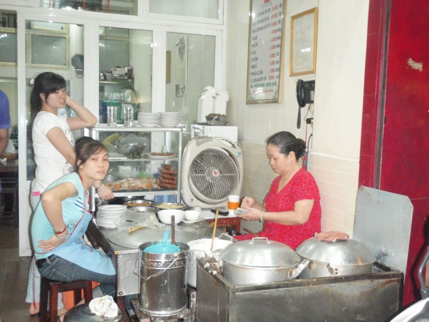 Street Food Tour Hanoi and Train Street Experience - Group Size, Walking Time, and How Hard This Tour Is