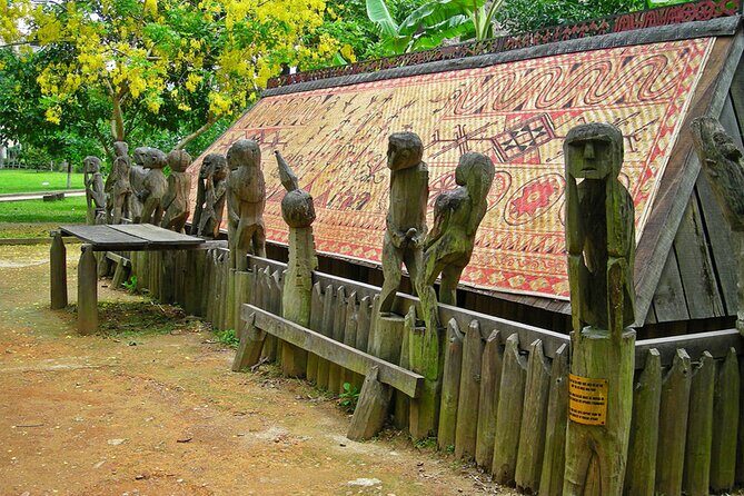 Thang Long Water Puppet Theater - How the Theater Experience Feels Once the Show Starts