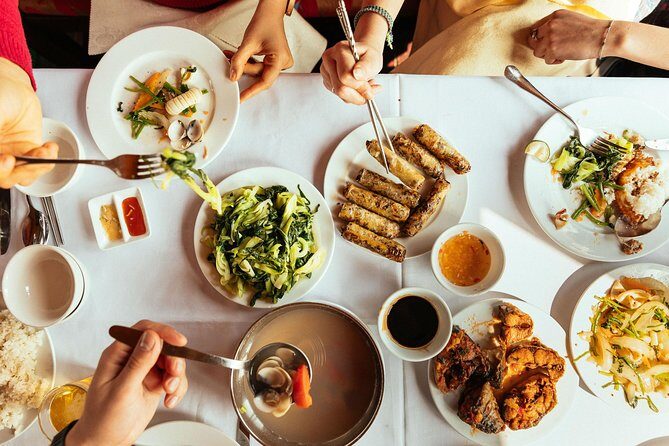 The 10 Tastings of Hanoi With Locals: Private Street Food Tour - Bún chả at Phố Đường Thành: grilled pork with a dipping sauce