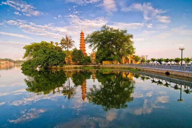 Tour Package Hanoi City - Halong Bay 2 Days 1 Night - Starting at Hanoi Opera House at 8:30
